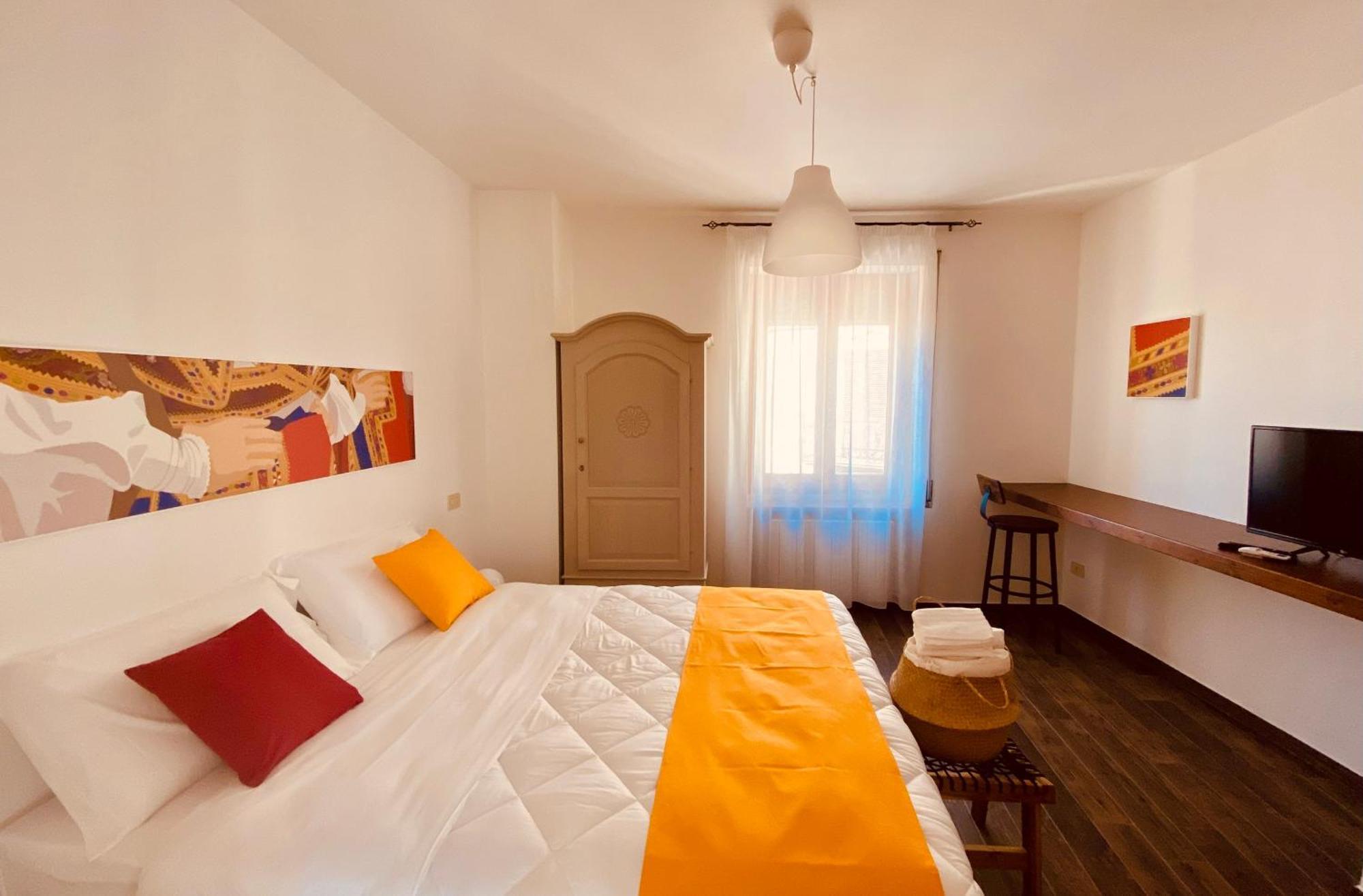 Carrales Guest House Nuoro  Extérieur photo