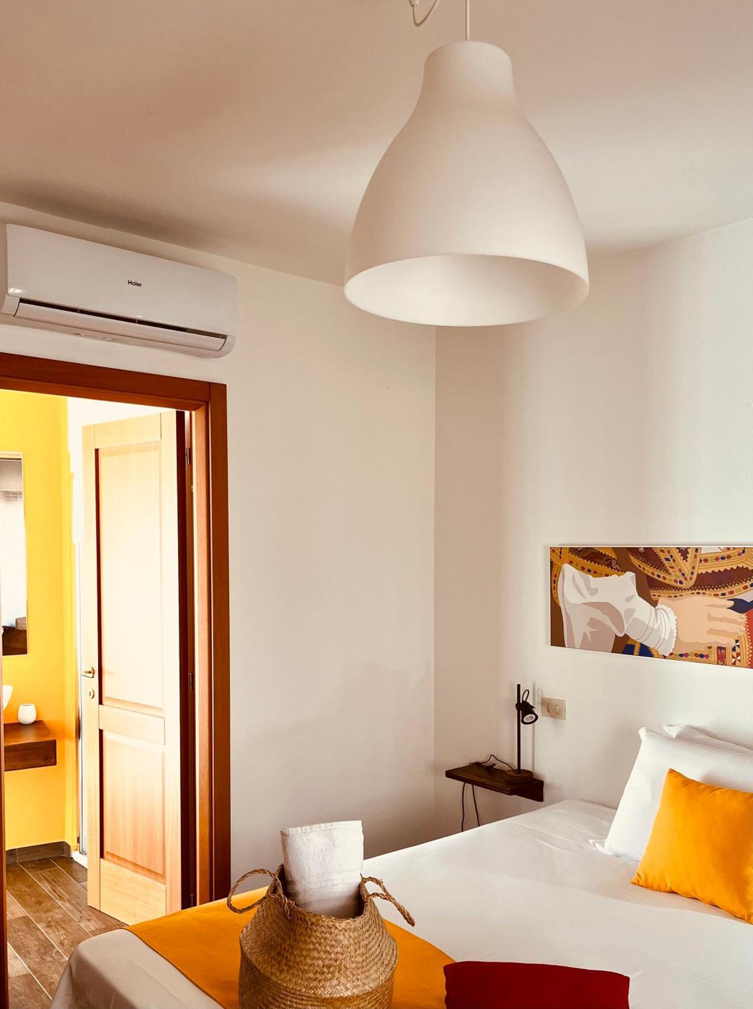 Carrales Guest House Nuoro  Extérieur photo