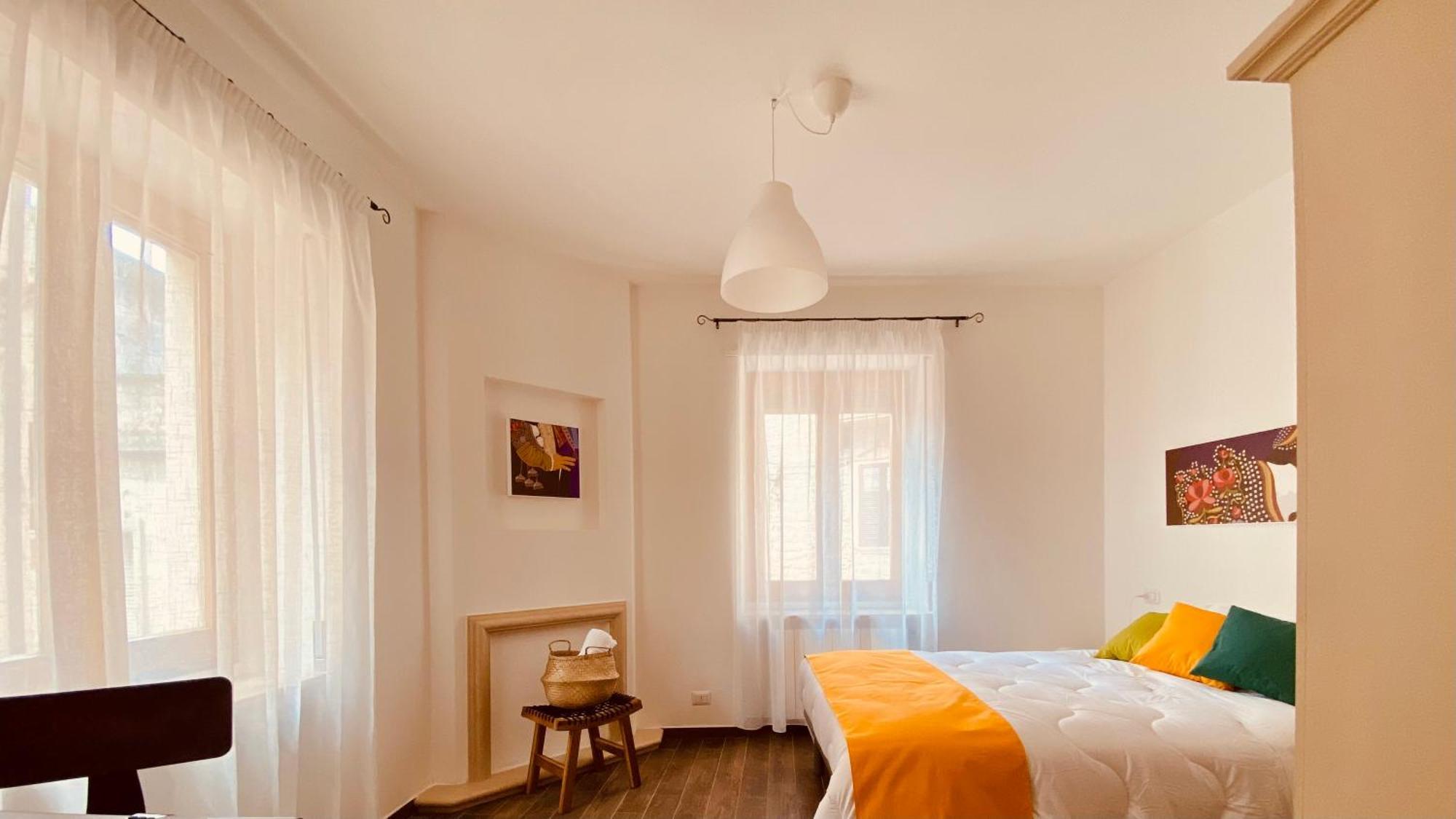 Carrales Guest House Nuoro  Extérieur photo