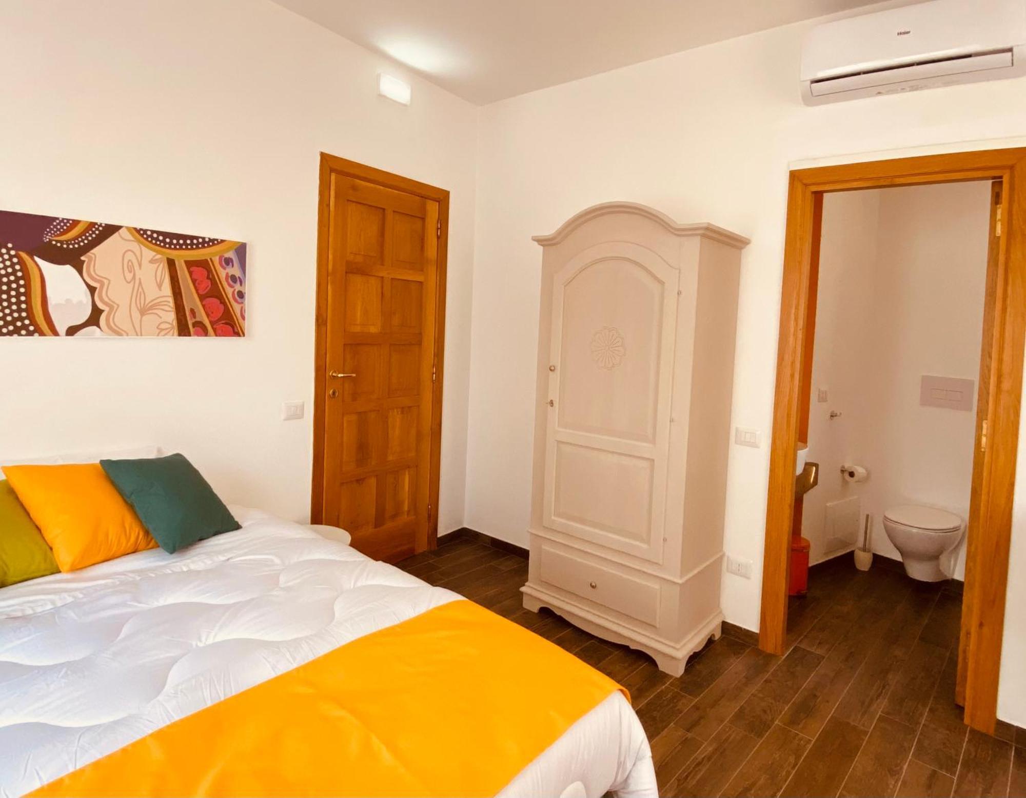 Carrales Guest House Nuoro  Extérieur photo