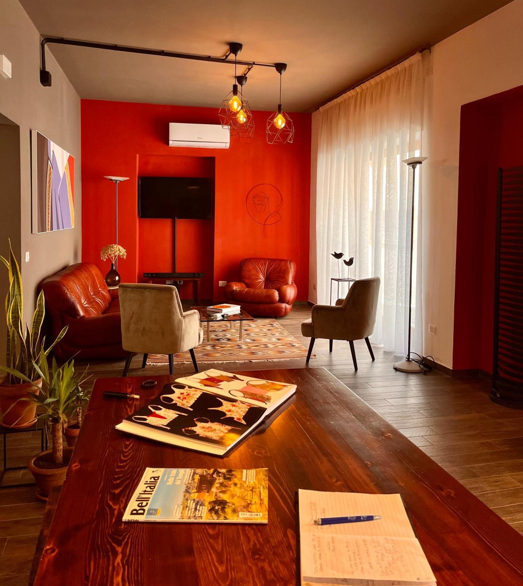 Carrales Guest House Nuoro  Extérieur photo