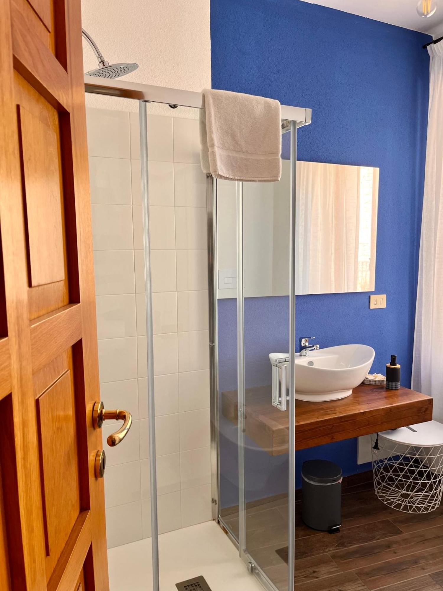 Carrales Guest House Nuoro  Extérieur photo